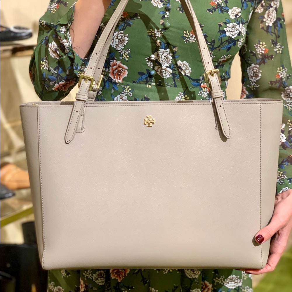 Tory Burch Leather Emerson Buckle Tote - Picture 3 of 8
